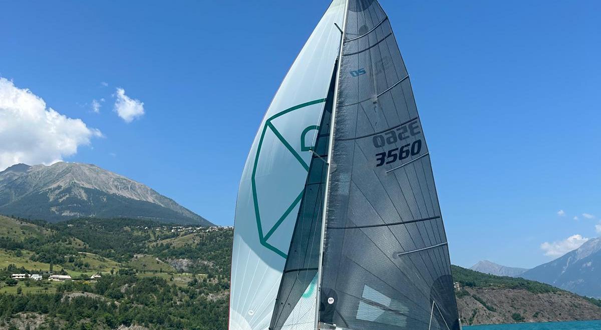 Voilier Sportif SB20 - Voilier Sportif SB20 3 à 4 personnes
