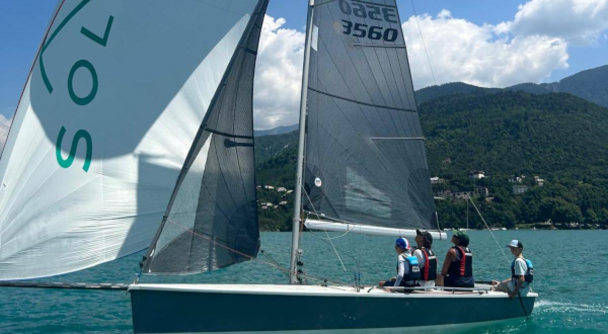 Voilier Sportif SB20 - Voilier Sportif SB20 3 à 4 personnes