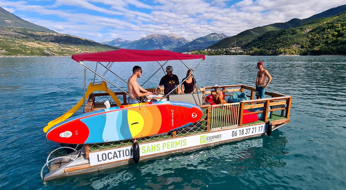 Bateau Lounge SANS PERMIS - Sud Escapades SAVINES-LE-LAC Bateau Lounge SANS PERMIS - Sud Escapades SAVINES-LE-LAC