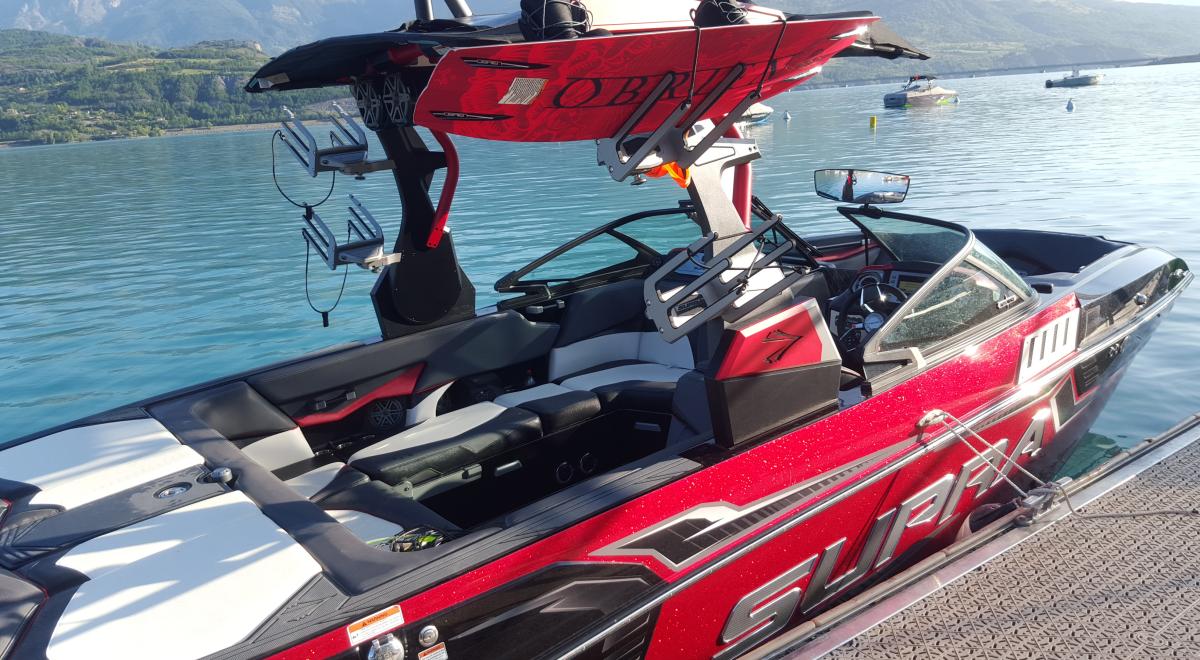 Bateau école de wakesurf - Sud Escapades SAVINES-LE-LAC