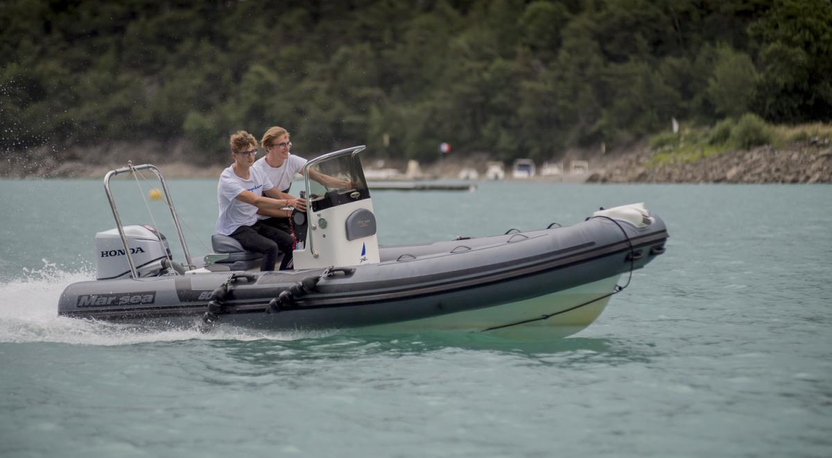 Aqua Détente Pros : Location bateaux avec ou sans permis SAVINES-LE-LAC - Aqua Détente Pros : Location bateaux avec ou sans permis SAVINES-LE-LAC Aqua Détente Pros : Location bateaux avec ou sans permis SAVINES-LE-LAC - Aqua Détente Pros : Location bateaux avec ou sans permis SAVINES-LE-LAC