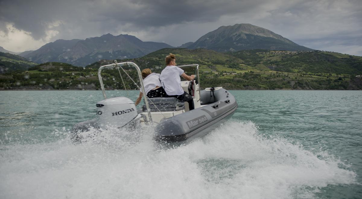 Aqua Détente Pros : Location bateaux avec ou sans permis SAVINES-LE-LAC - Aqua Détente Pros : Location bateaux avec ou sans permis SAVINES-LE-LAC Aqua Détente Pros : Location bateaux avec ou sans permis SAVINES-LE-LAC - Aqua Détente Pros : Location bateaux avec ou sans permis SAVINES-LE-LAC