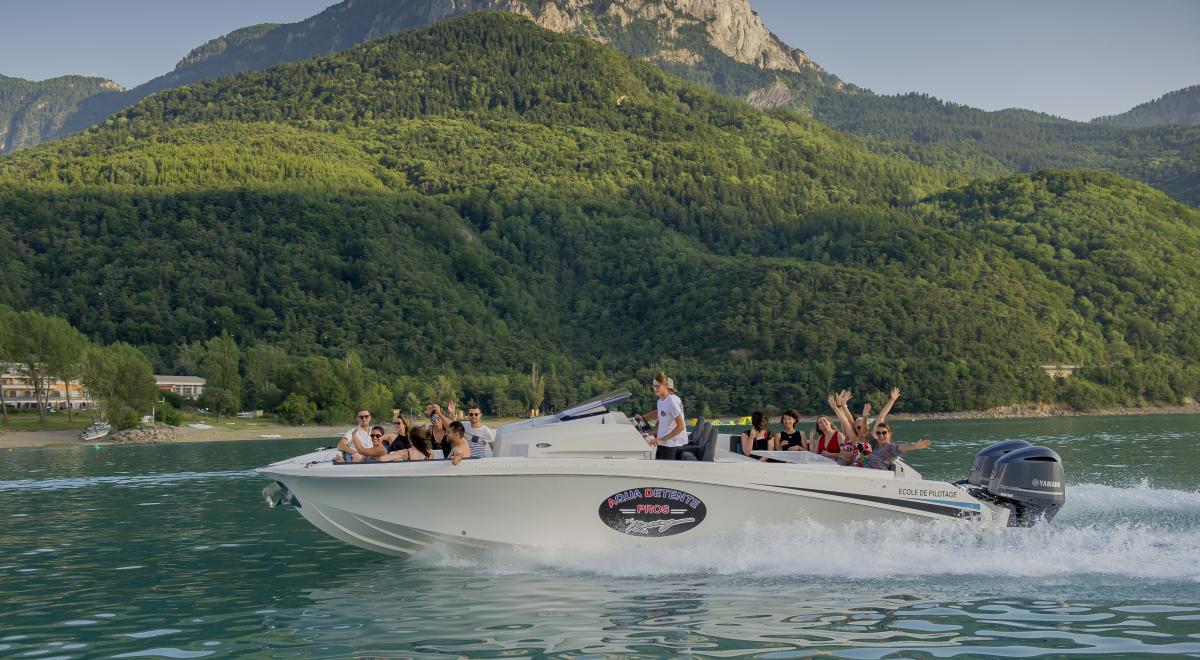 Aqua Détente Pros : Bateau Taxi SAVINES-LE-LAC - Aqua Détente Pros : Bateau Taxi SAVINES-LE-LAC