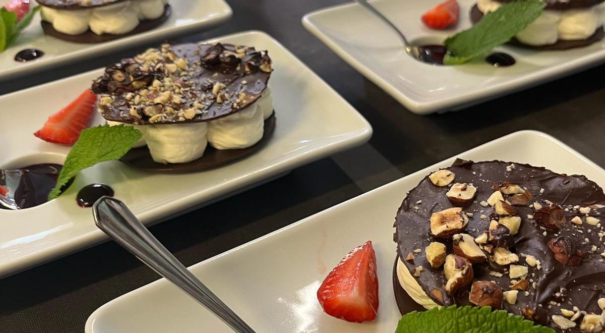 Dessert au restaurant de Savines-le-Lac près du lac de Serre-Ponçon -
